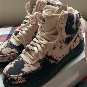 Nike Air Force 1’s Limited Edition
